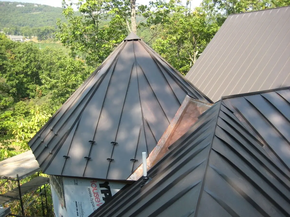 Professional Gutter Cleaning by Craftsman Roofing in Buena Park